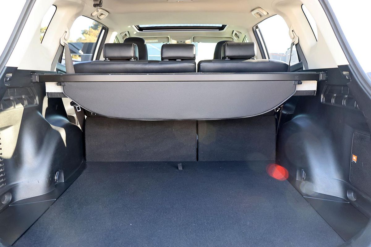 2017 Toyota RAV4 Cruiser ASA44R