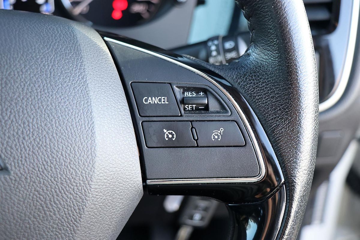 2018 Mitsubishi Outlander ES ZL