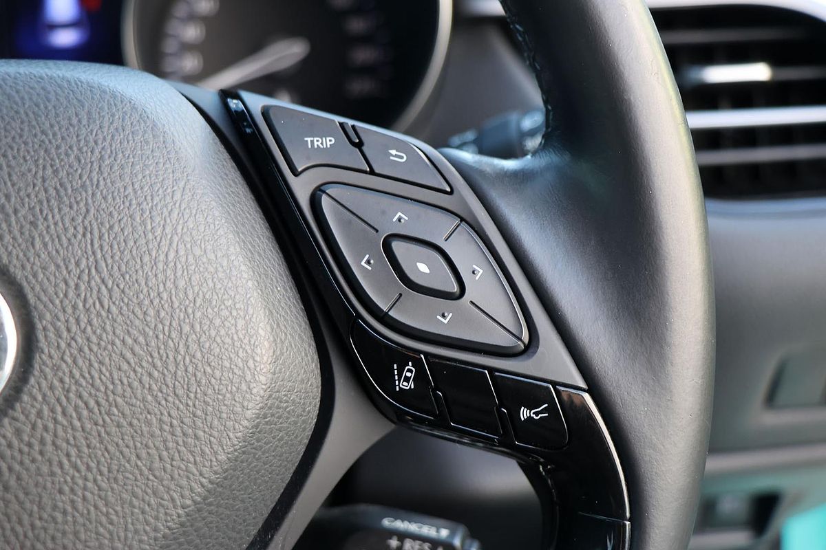 2018 Toyota C-HR Koba NGX50R