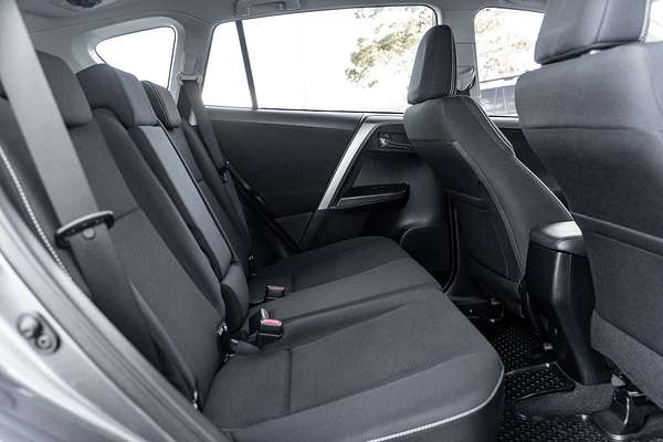 2016 Toyota RAV4 GXL ZSA42R