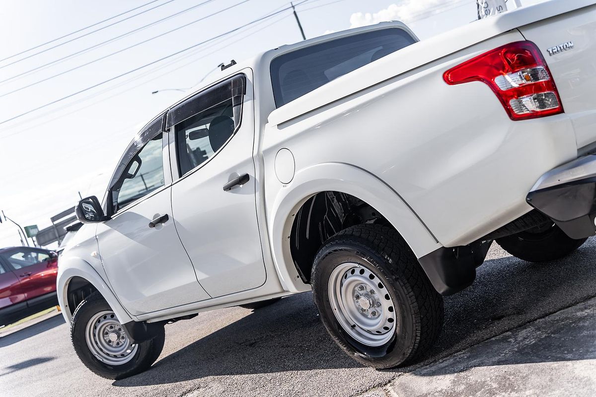 2017 Mitsubishi Triton GLX MQ 4X4
