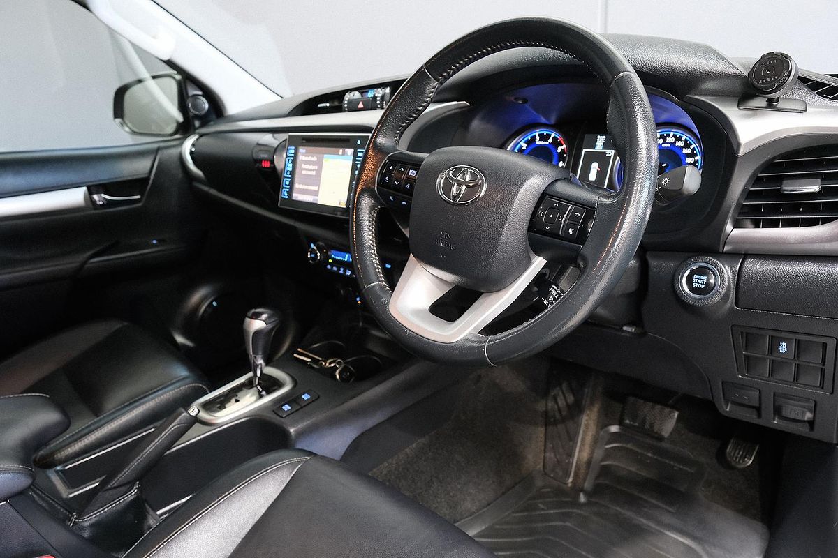 2017 Toyota Hilux SR5 GUN126R 4X4