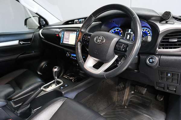 2017 Toyota Hilux SR5 GUN126R 4X4
