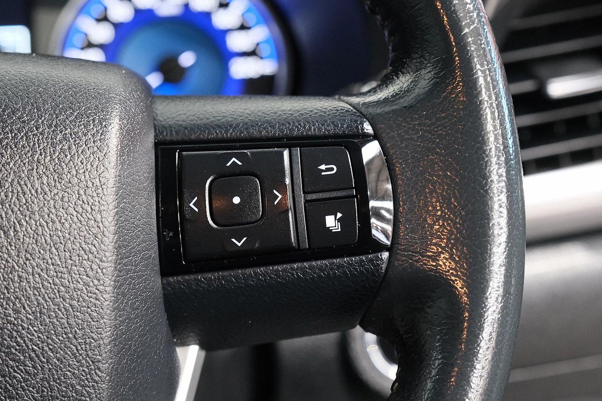2017 Toyota Hilux SR5 GUN126R 4X4