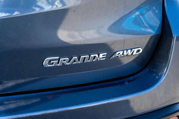 2015 Toyota Kluger Grande GSU55R