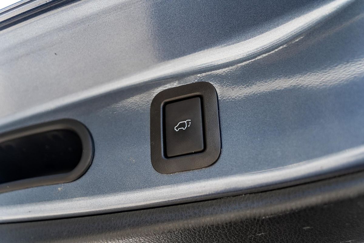 2015 Toyota Kluger Grande GSU55R