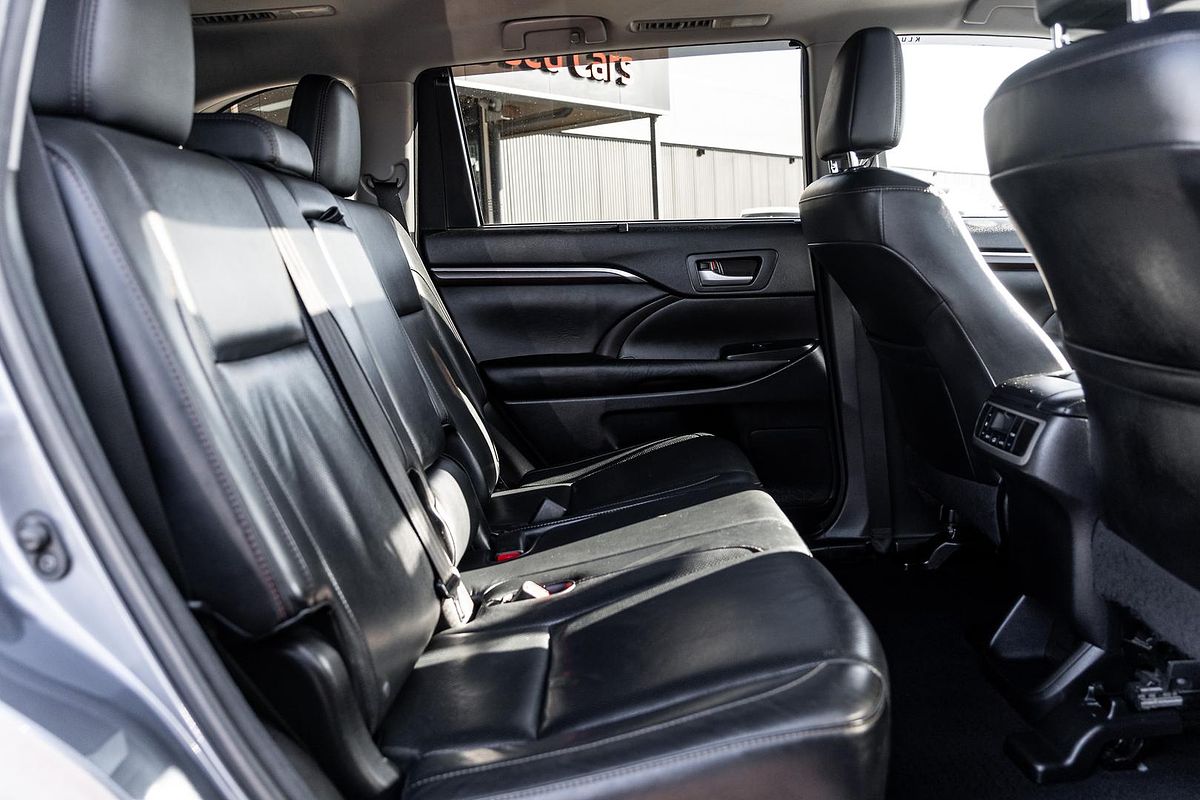2015 Toyota Kluger Grande GSU55R