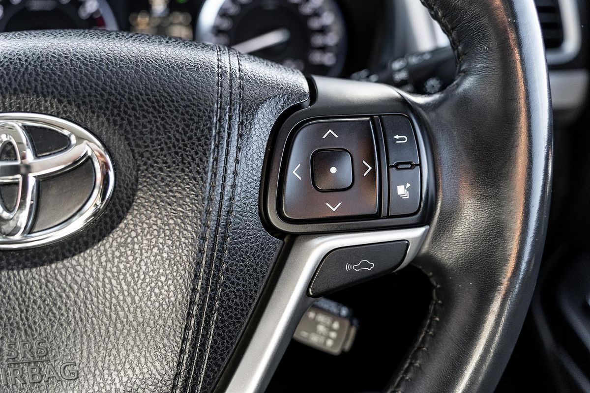 2015 Toyota Kluger Grande GSU55R
