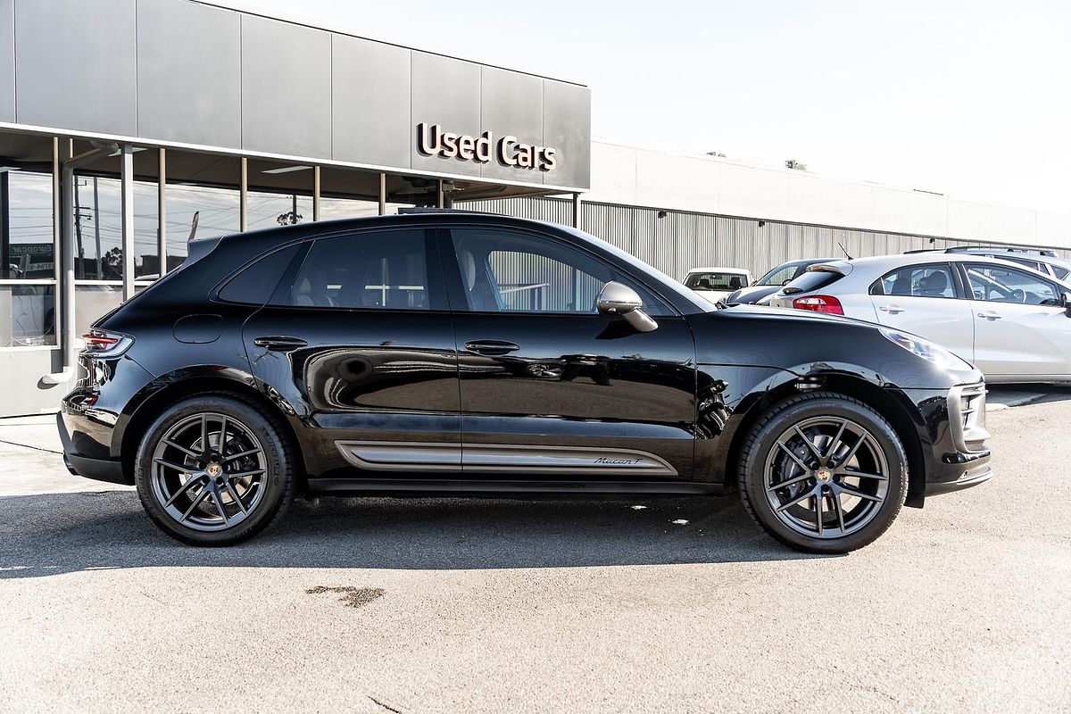 2023 Porsche Macan T 95B