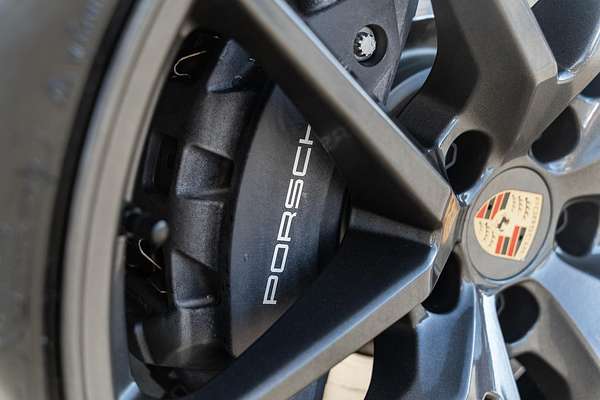 2023 Porsche Macan T 95B
