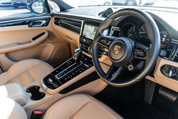 2023 Porsche Macan T 95B