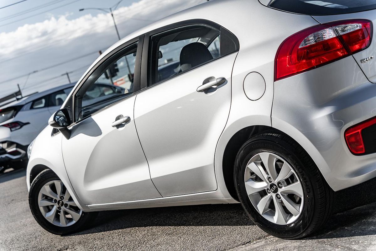 2015 Kia Rio S-Premium UB