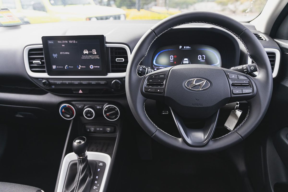 2024 Hyundai Venue Active QX.V5