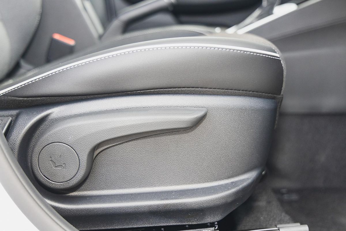 2024 Hyundai Venue Active QX.V5