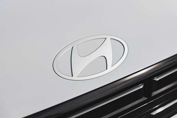 2025 Hyundai Santa Fe Hybrid Elite MX5.V1