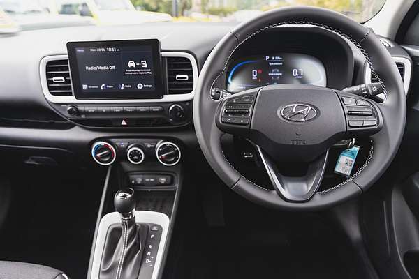 2024 Hyundai Venue Active QX.V5