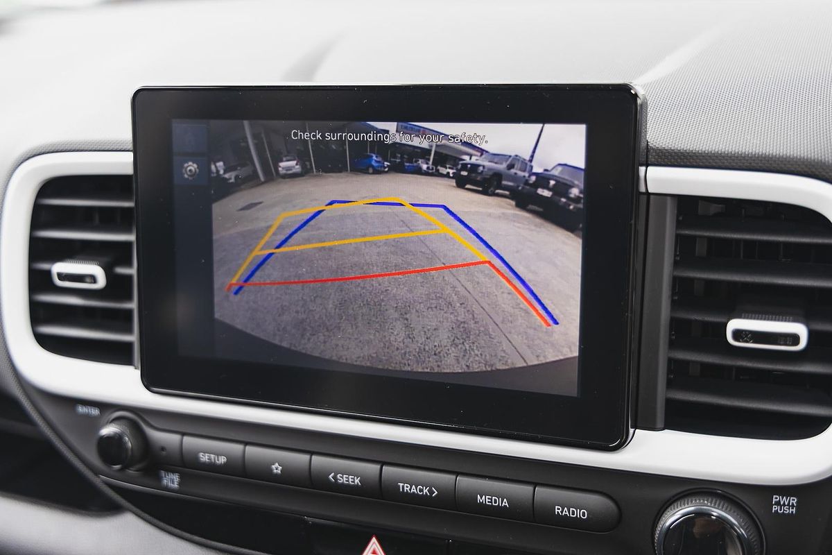 2024 Hyundai Venue Active QX.V5