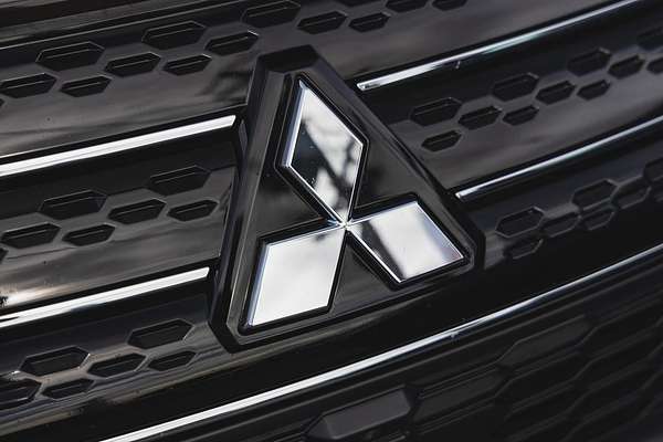 2023 Mitsubishi Outlander Aspire ZM