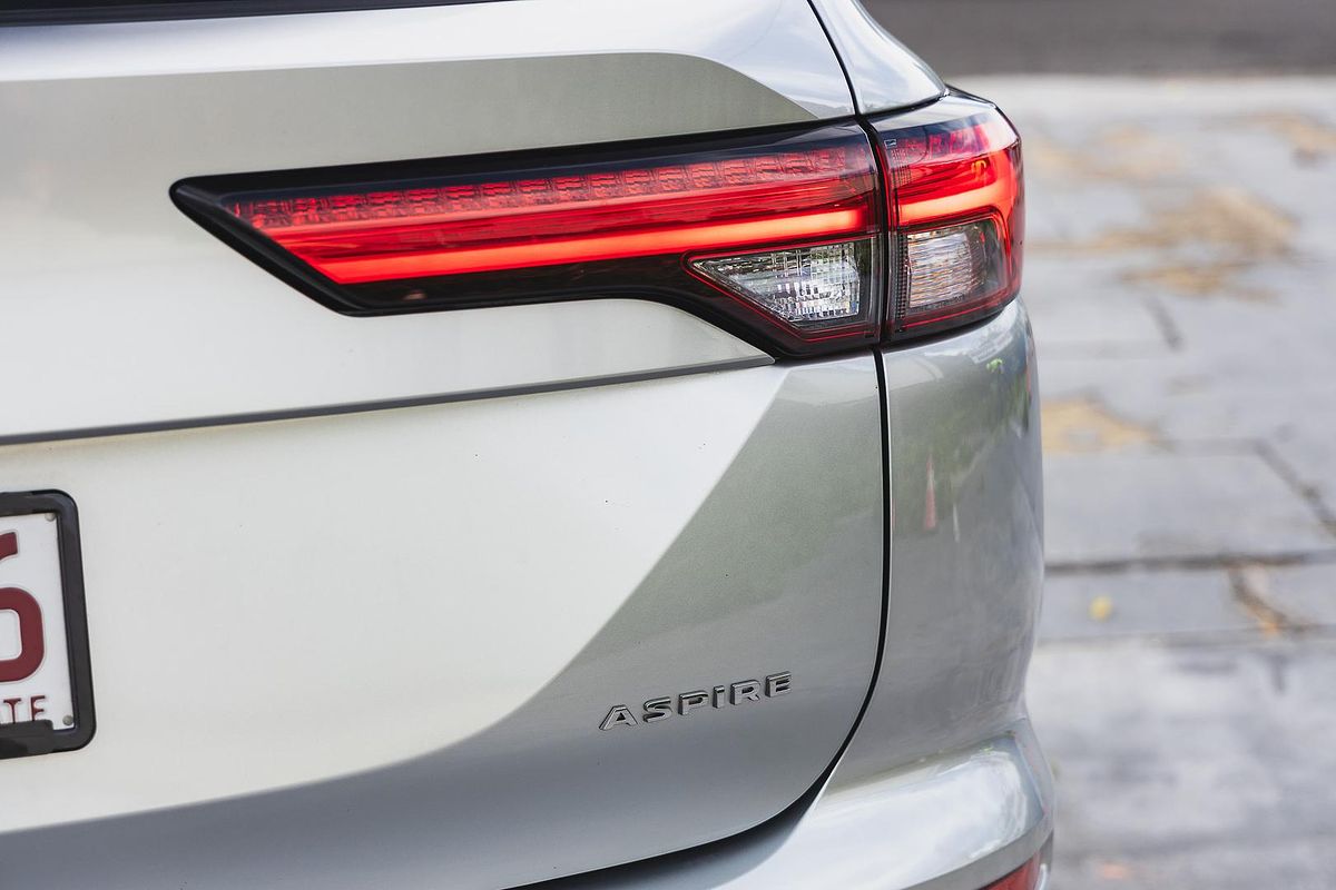 2023 Mitsubishi Outlander Aspire ZM