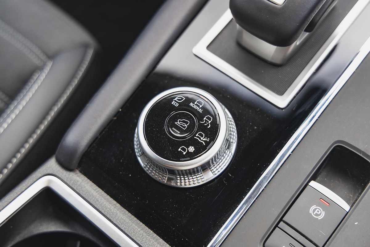 2023 Mitsubishi Outlander Aspire ZM