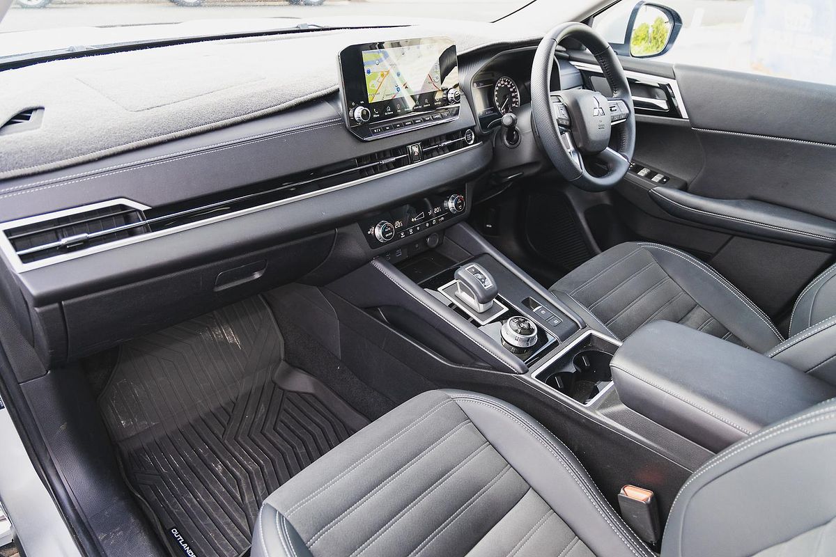 2023 Mitsubishi Outlander Aspire ZM