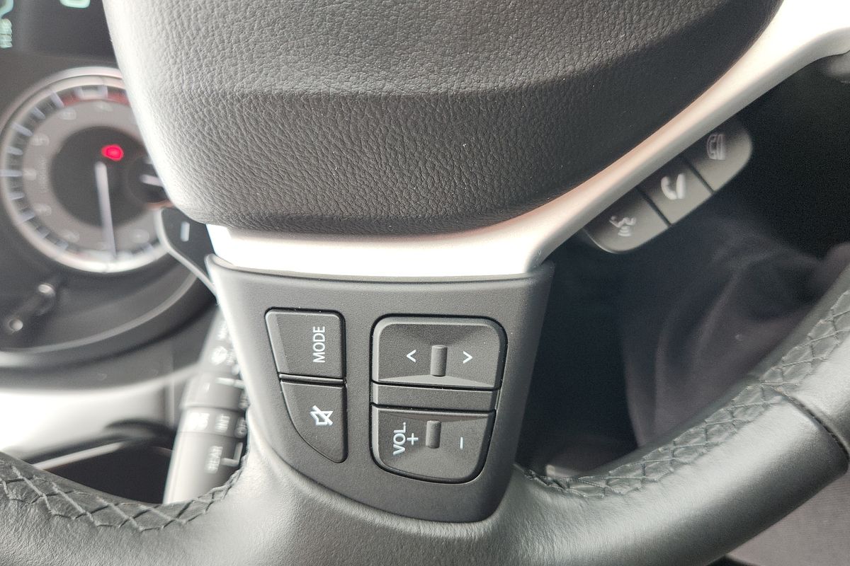 2023 Suzuki S-Cross  JYB