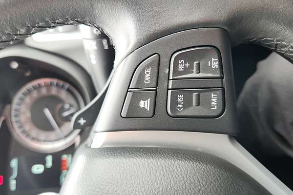 2023 Suzuki S-Cross  JYB
