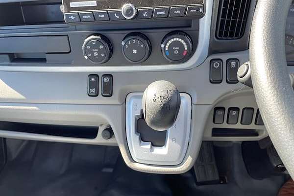 2025 Fuso Canter 515