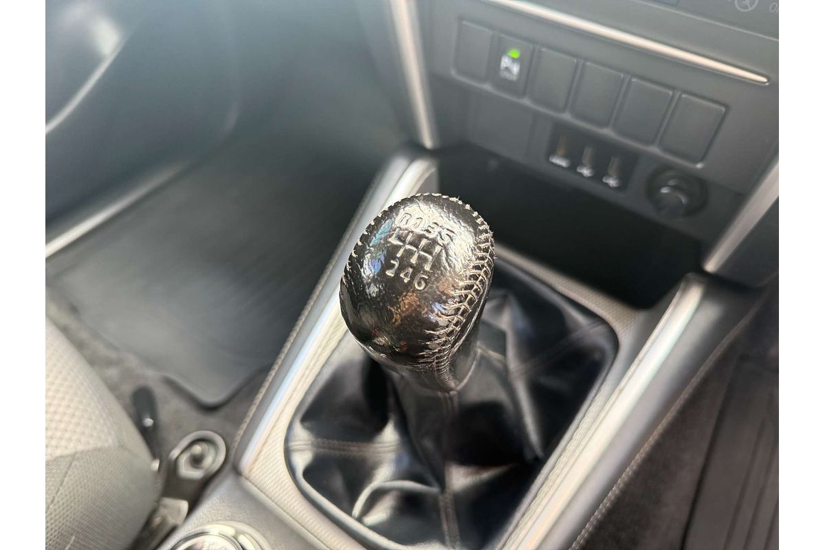 2020 Mitsubishi Triton GLX-R MR 4X4