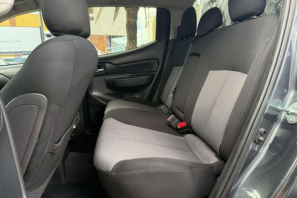 2020 Mitsubishi Triton GLX-R MR 4X4