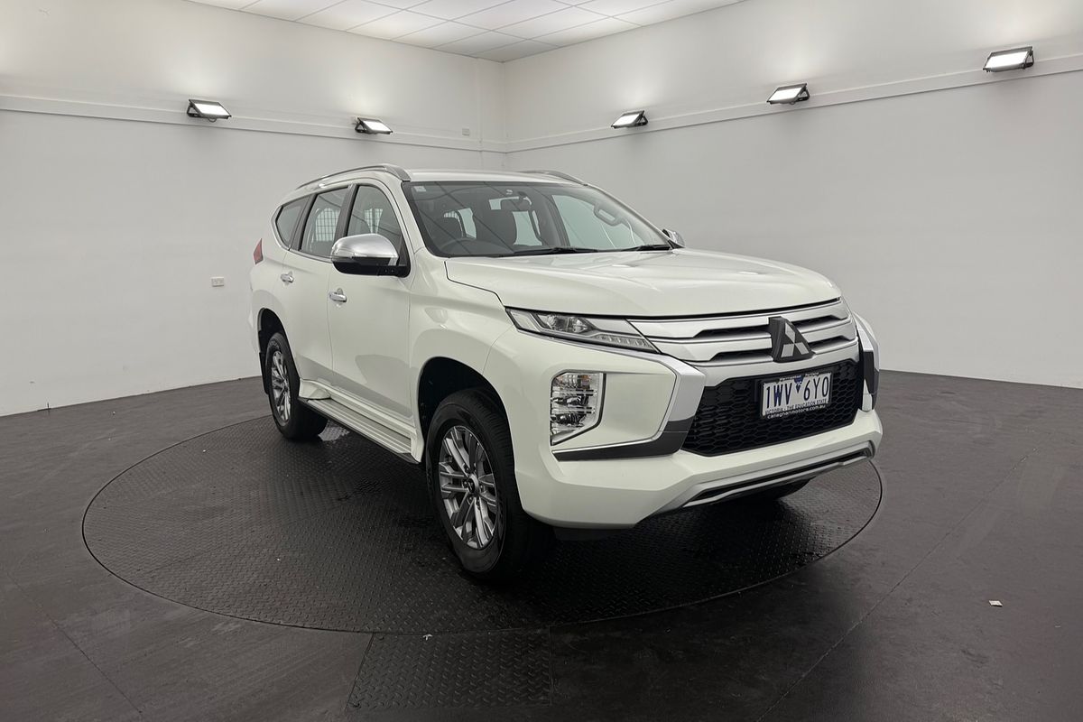 2022 Mitsubishi Pajero Sport GLX QF