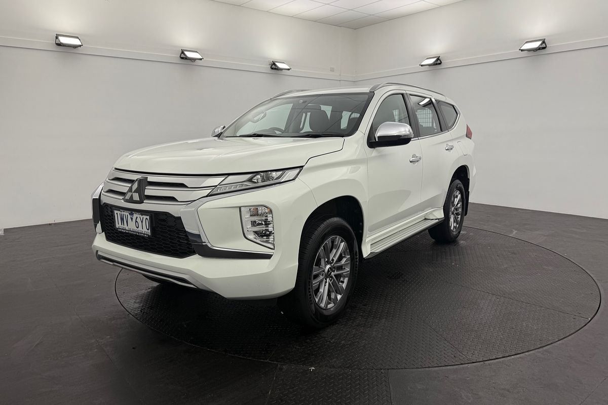 2022 Mitsubishi Pajero Sport GLX QF