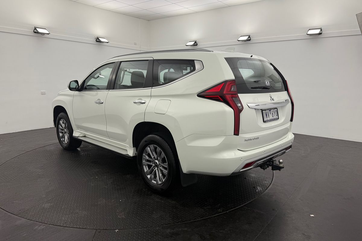 2022 Mitsubishi Pajero Sport GLX QF