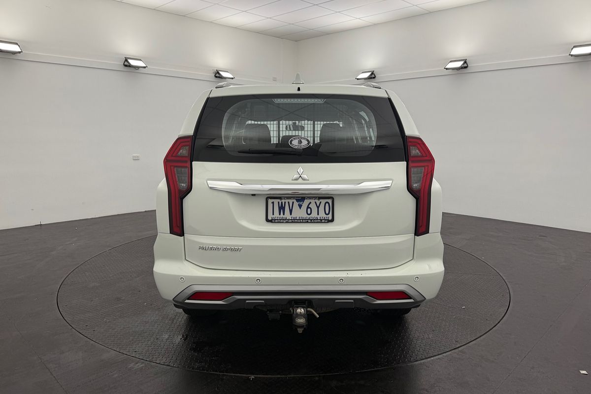 2022 Mitsubishi Pajero Sport GLX QF