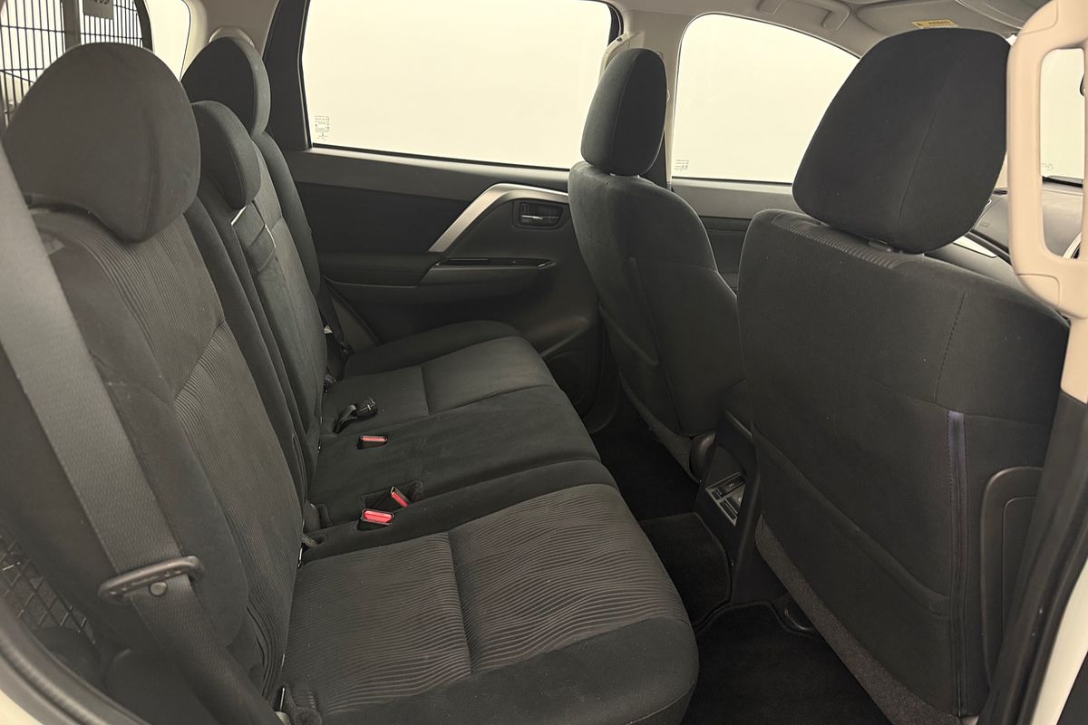 2022 Mitsubishi Pajero Sport GLX QF