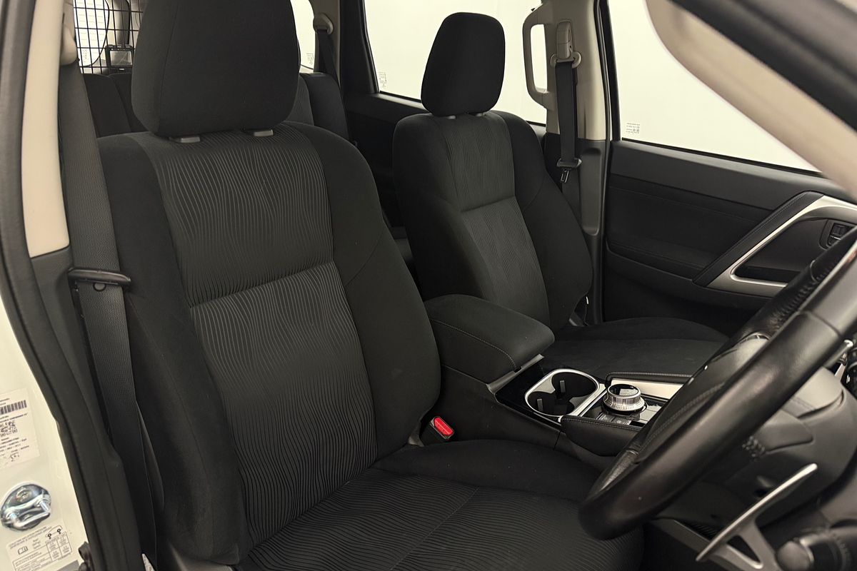 2022 Mitsubishi Pajero Sport GLX QF