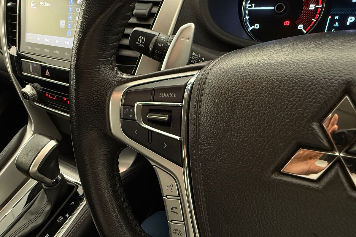2022 Mitsubishi Pajero Sport GLX QF