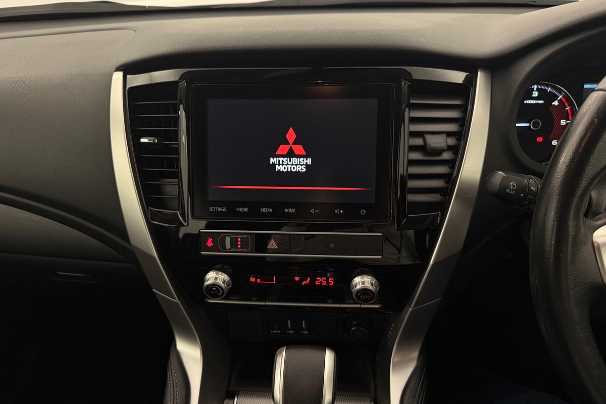 2022 Mitsubishi Pajero Sport GLX QF