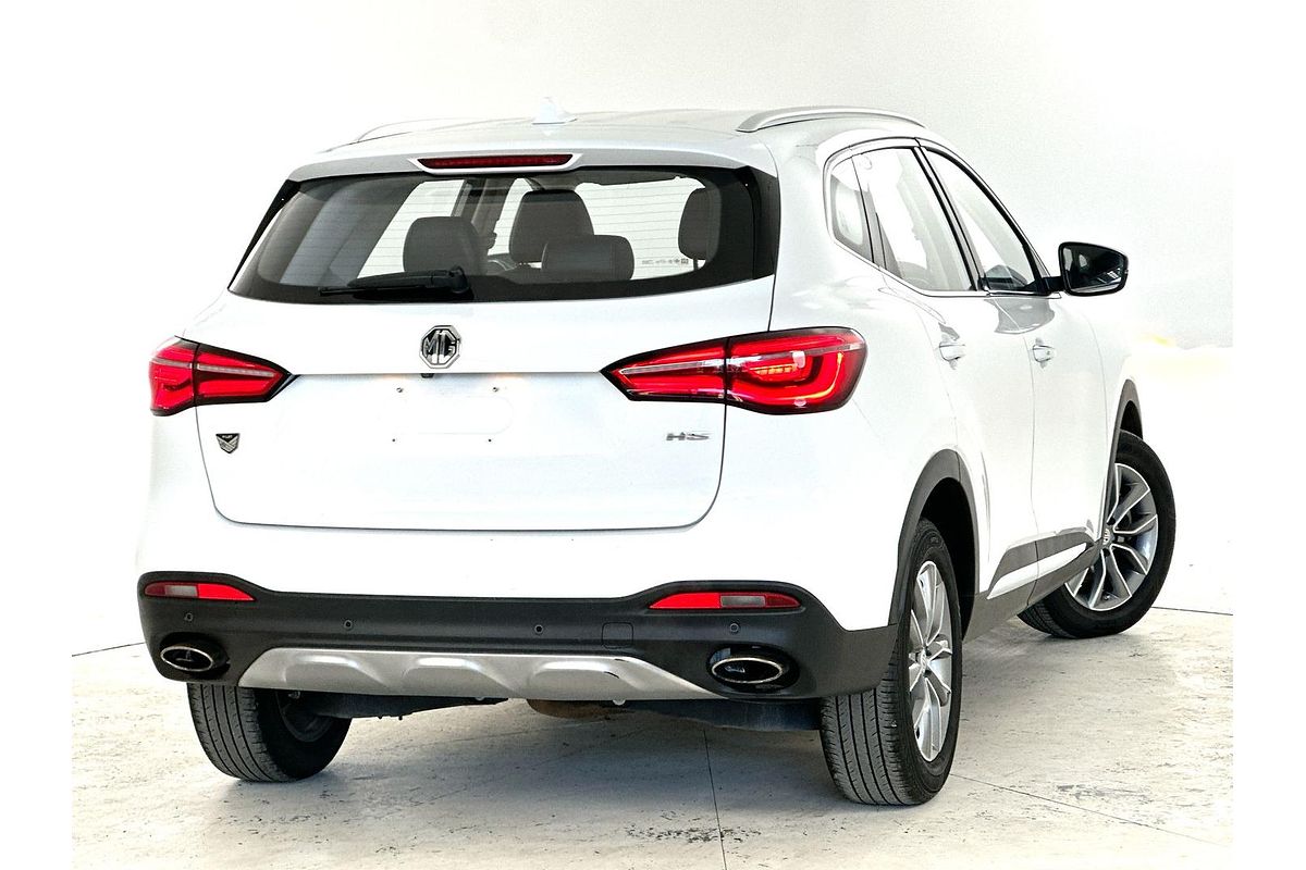 2022 MG HS Vibe SAS23