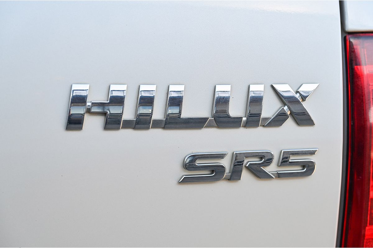 2020 Toyota Hilux SR5 GUN126R 4X4