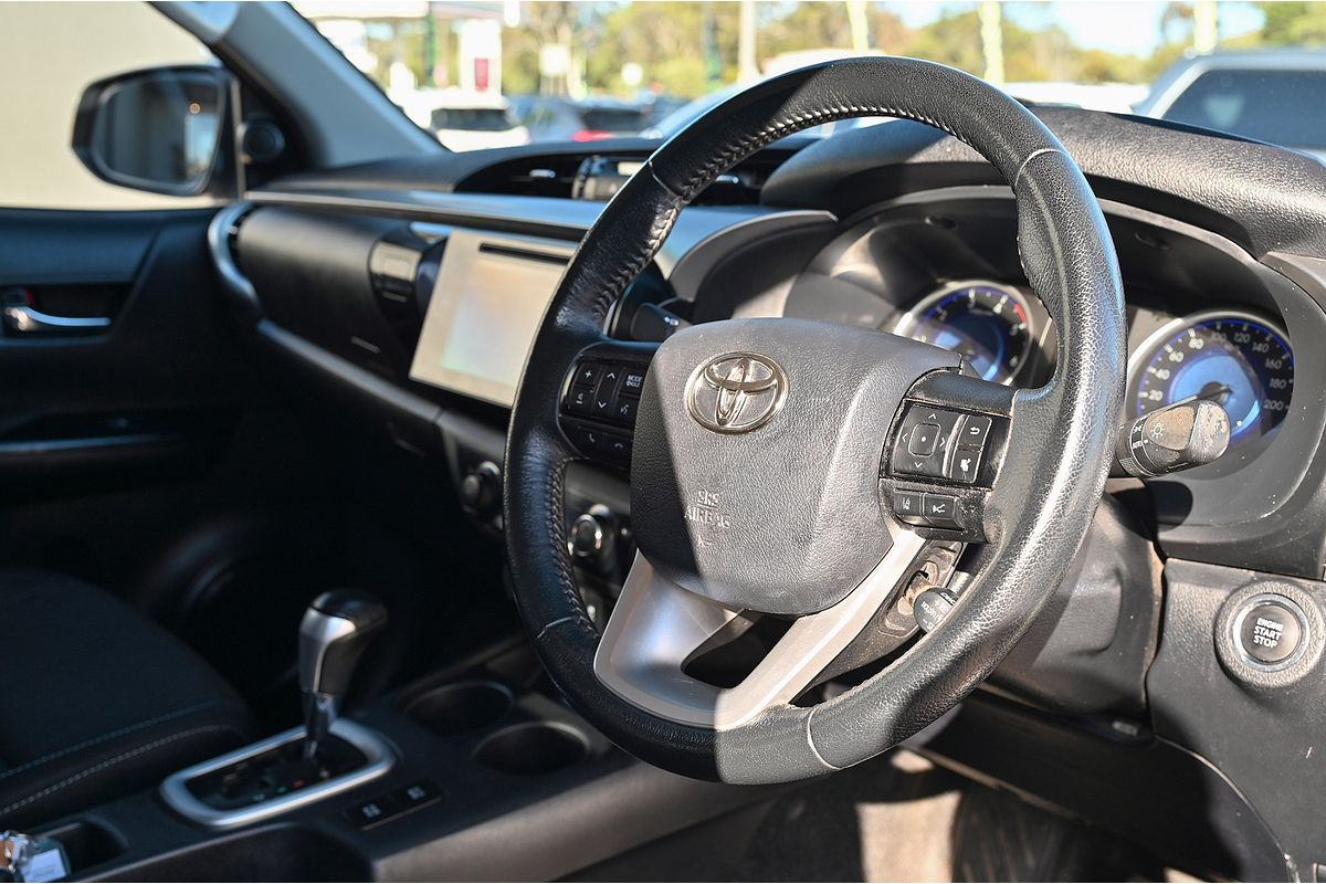 2020 Toyota Hilux SR5 GUN126R 4X4