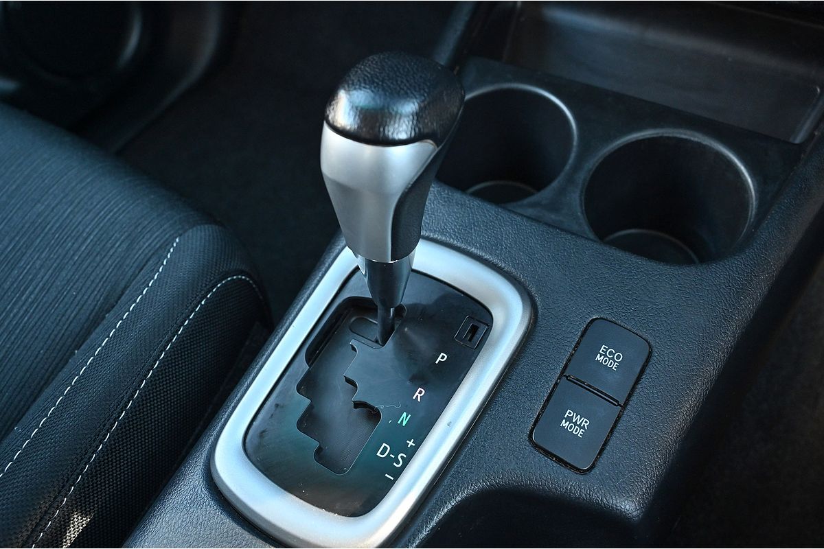 2020 Toyota Hilux SR5 GUN126R 4X4