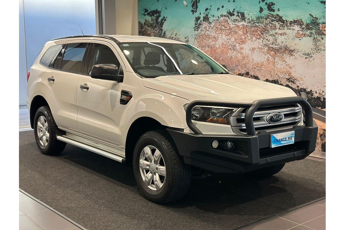 2016 Ford Everest Ambiente UA 3.2L