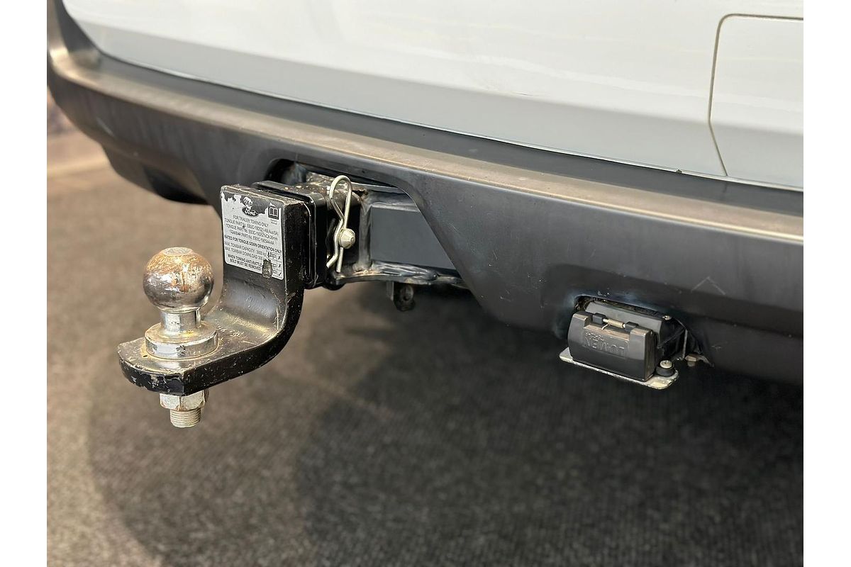 2016 Ford Everest Ambiente UA 3.2L