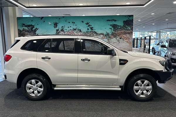 2016 Ford Everest Ambiente UA 3.2L