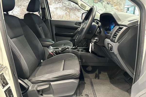 2016 Ford Everest Ambiente UA 3.2L