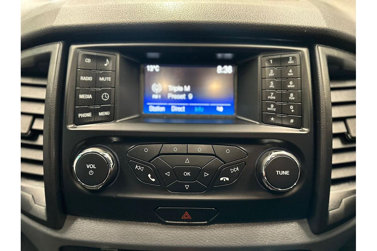 2016 Ford Everest Ambiente UA 3.2L