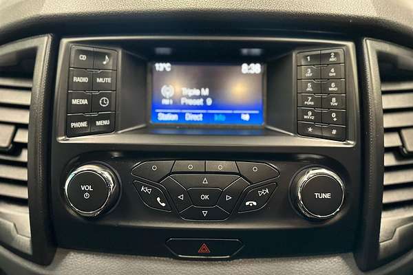 2016 Ford Everest Ambiente UA 3.2L