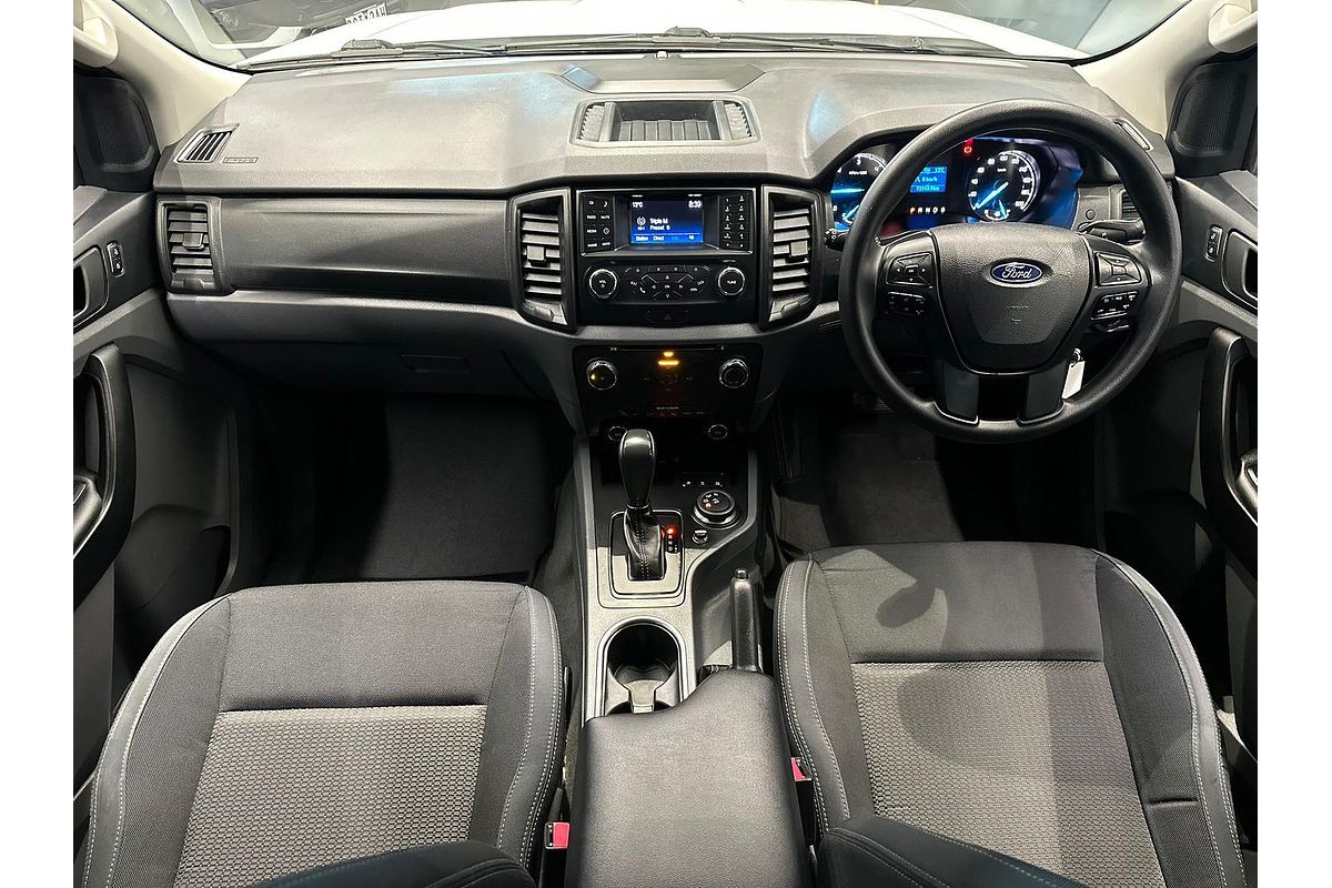 2016 Ford Everest Ambiente UA 3.2L
