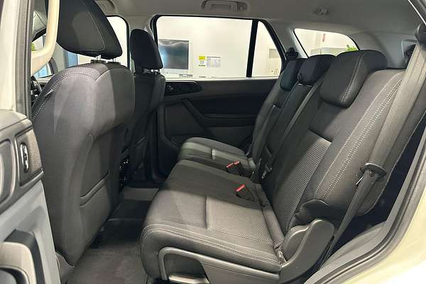 2016 Ford Everest Ambiente UA 3.2L
